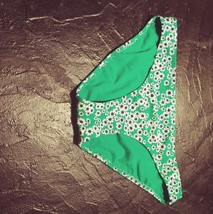 Old Navy swim bottoms 😻